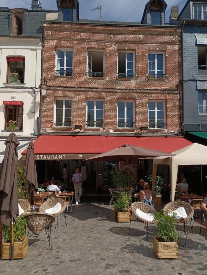 La Maison Pere Camembert Honfleur Exteriör bild